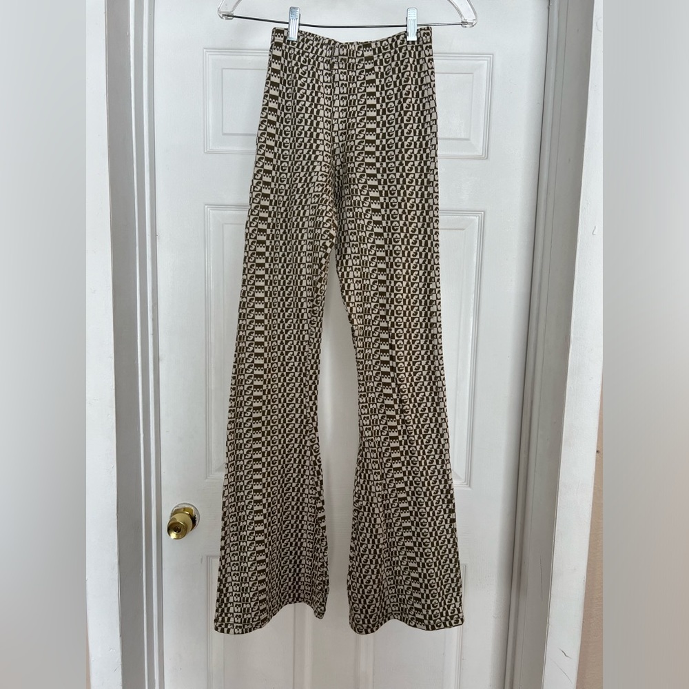 Iets Frans Pants